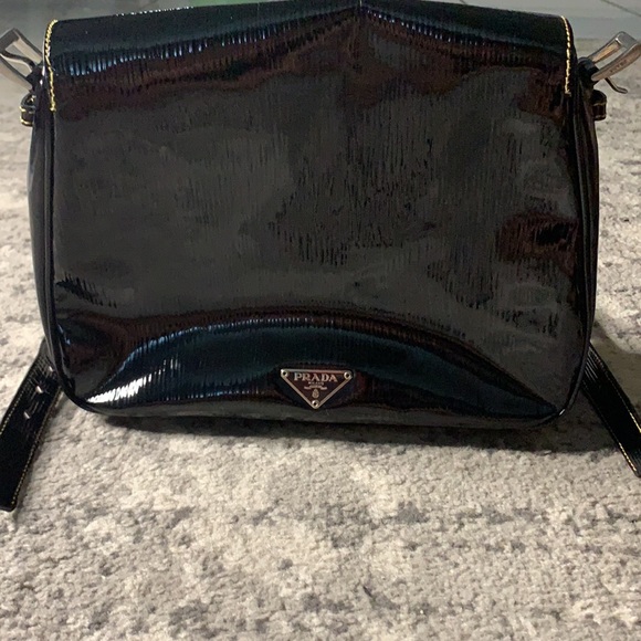 Prada Vernice Patent Shoulder Crossbody Bag Purse Y2K - Picture 3 of 7